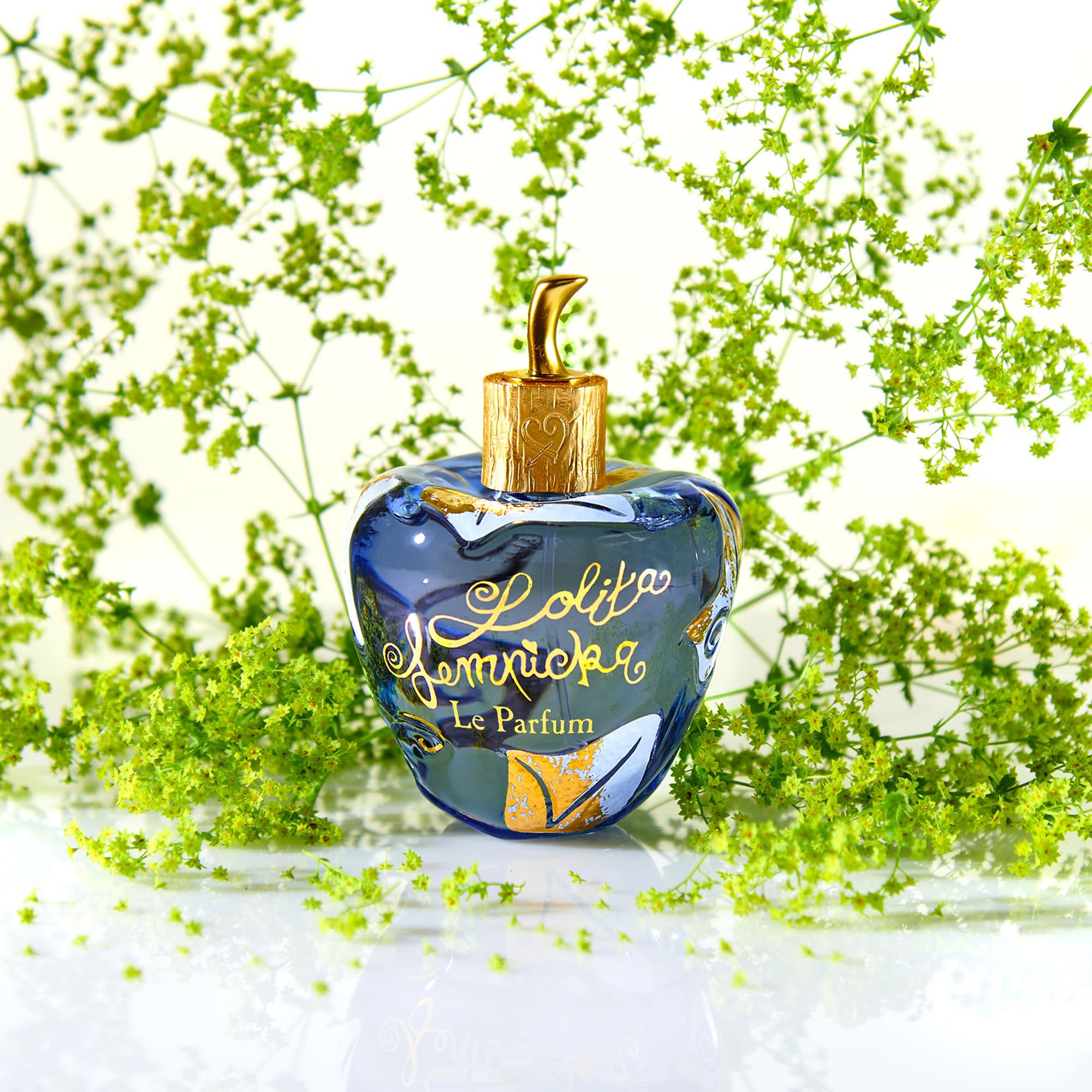 Lolita Lempicka Le Parfum duo packaging, gift-ready and travel-friendly.