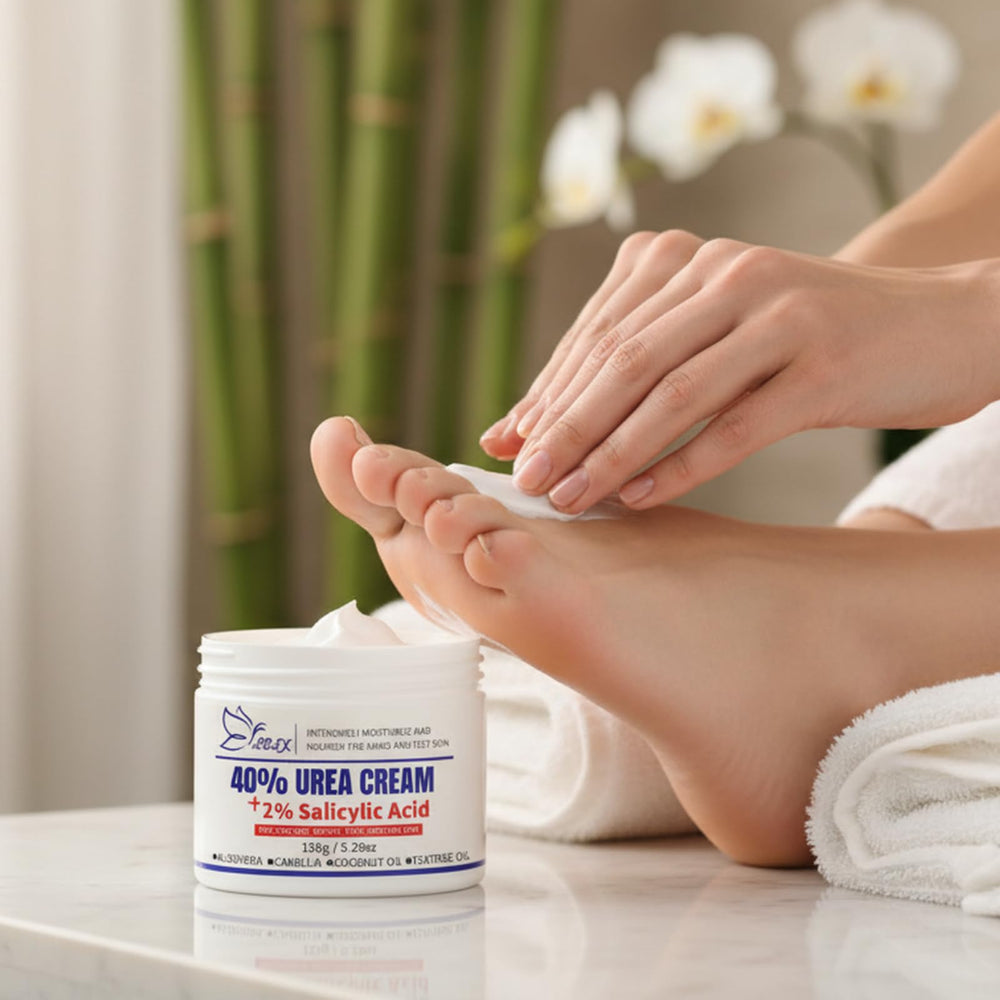 LOLX Urea Cream on cracked skin around toes.