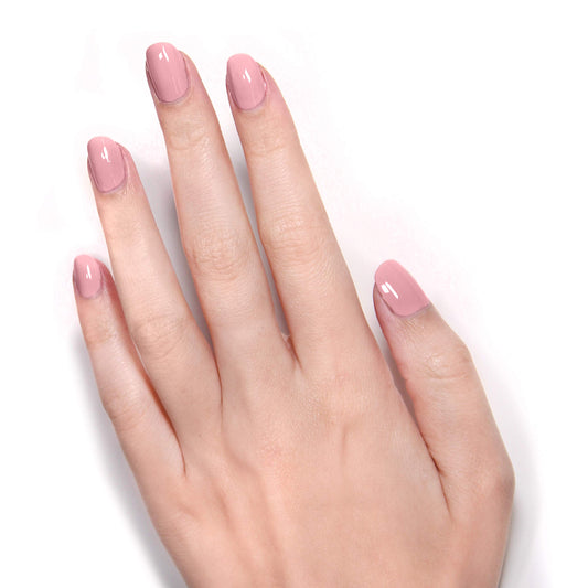 Closeup of LONDONTOWN UV/LED gel polish bottle showing rich pigment and shine.