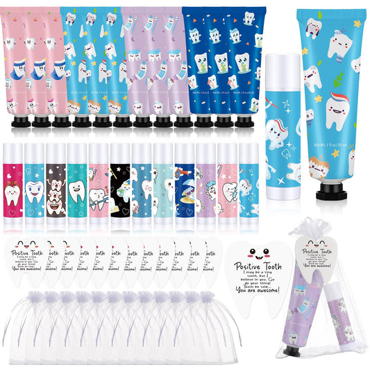 Loopeer hand cream Sakura close-up for moisturized skin on the go.