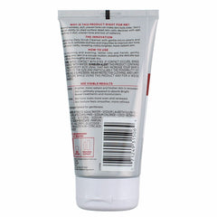 Revitalift Bright Cleaner texture close-up shows smoother skin