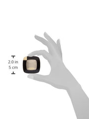 L'Oreal Paris Colour Riche Monos Paris Beach shimmer finish adds dimension to lids.