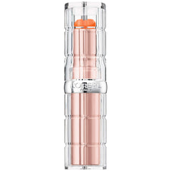 Close-up lips with glossy finish from L'Oreal Paris Colour Riche Plump and Shine Nectarine Plump