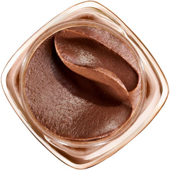 L'Oreal Paris Pure Sugar Scrub leaves skin nourished and softer after use.