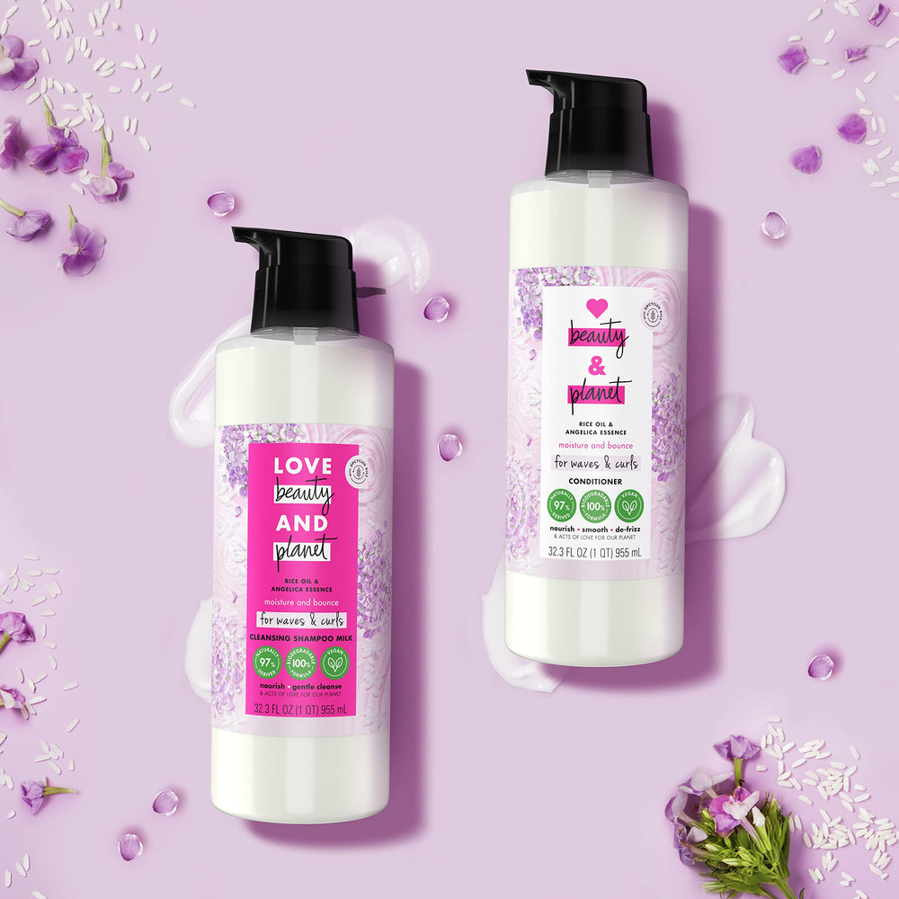 Love Beauty and Planet rinse-step image shows gentle, thorough cleanse for waves.