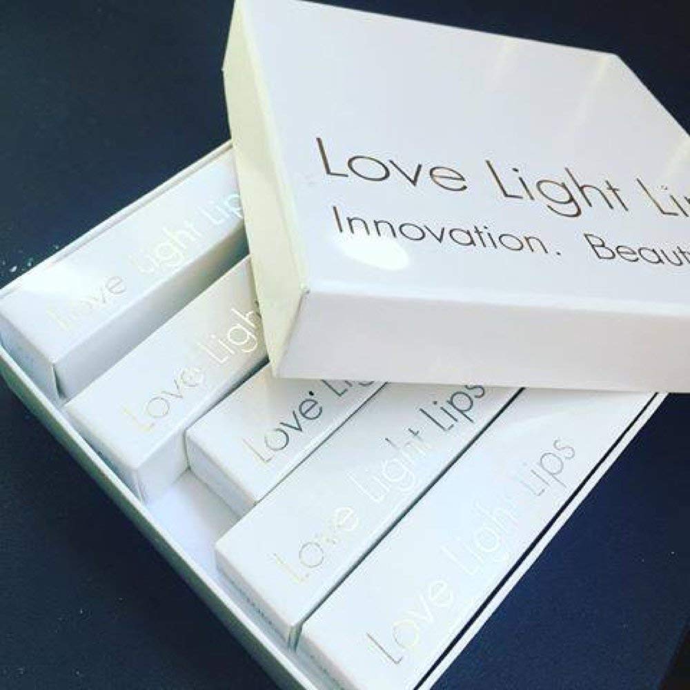 Love Light Lips gloss gift set ideal for gifts and celebrations.