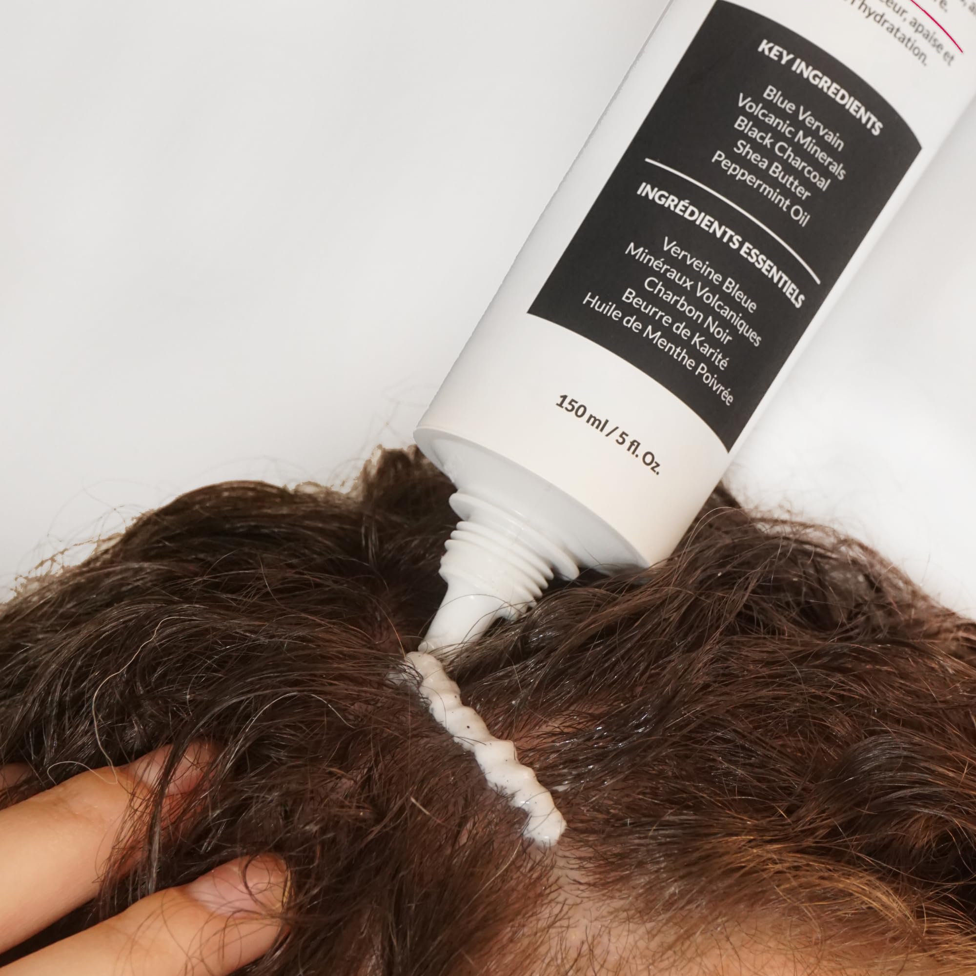 Love Ur Curls Exfoliating Scalp Scrub supports all curl types with gentle exfoliation.