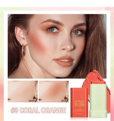 Lovelycat fingertip application allows easy blending into skin.