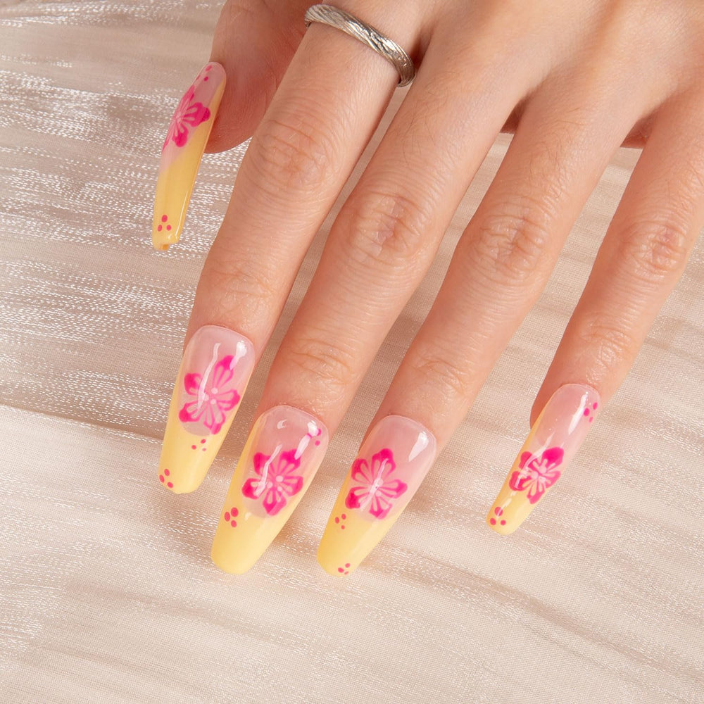 LOVFUL acrylic-strength nails deliver durable performance for daily wear.