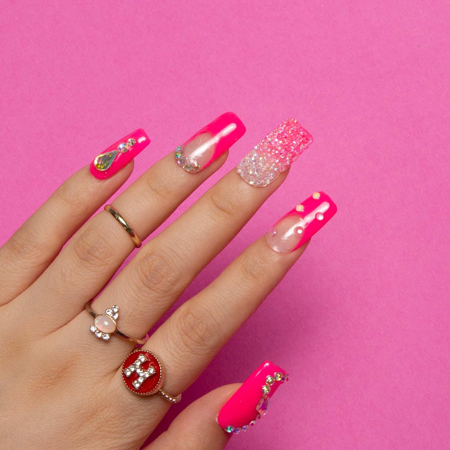LOVFUL at-home salon setup enables quick, confident nail looks.