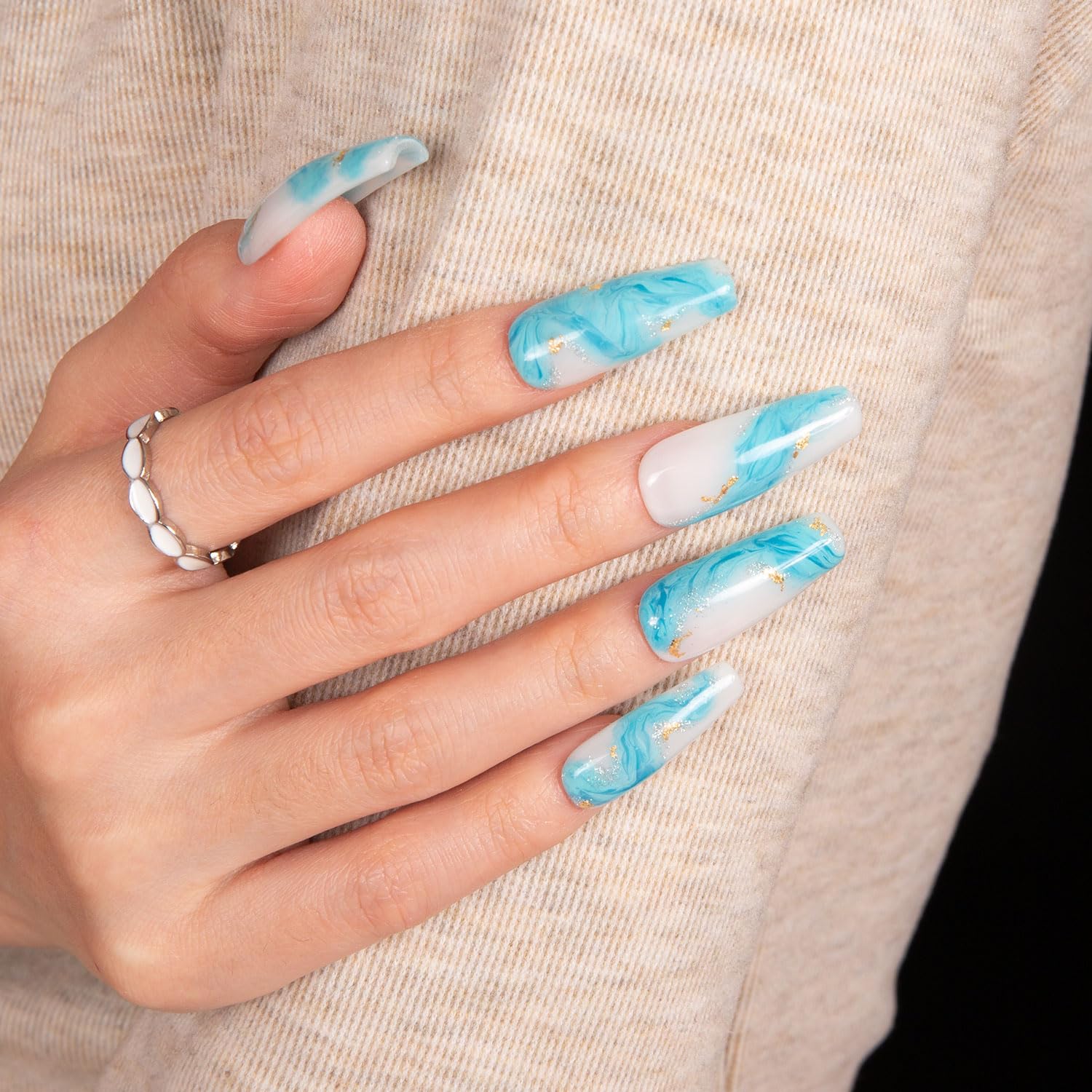 LOVFUL durable salon-quality nails for long-lasting wear
