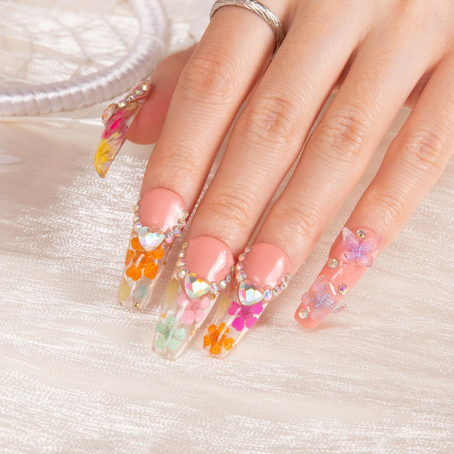 LOVFUL Flora coffin-classic 1-3in nails for versatile daily wear