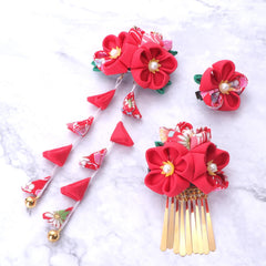 Lurrose flower clip adds refined accent to buns and updos.