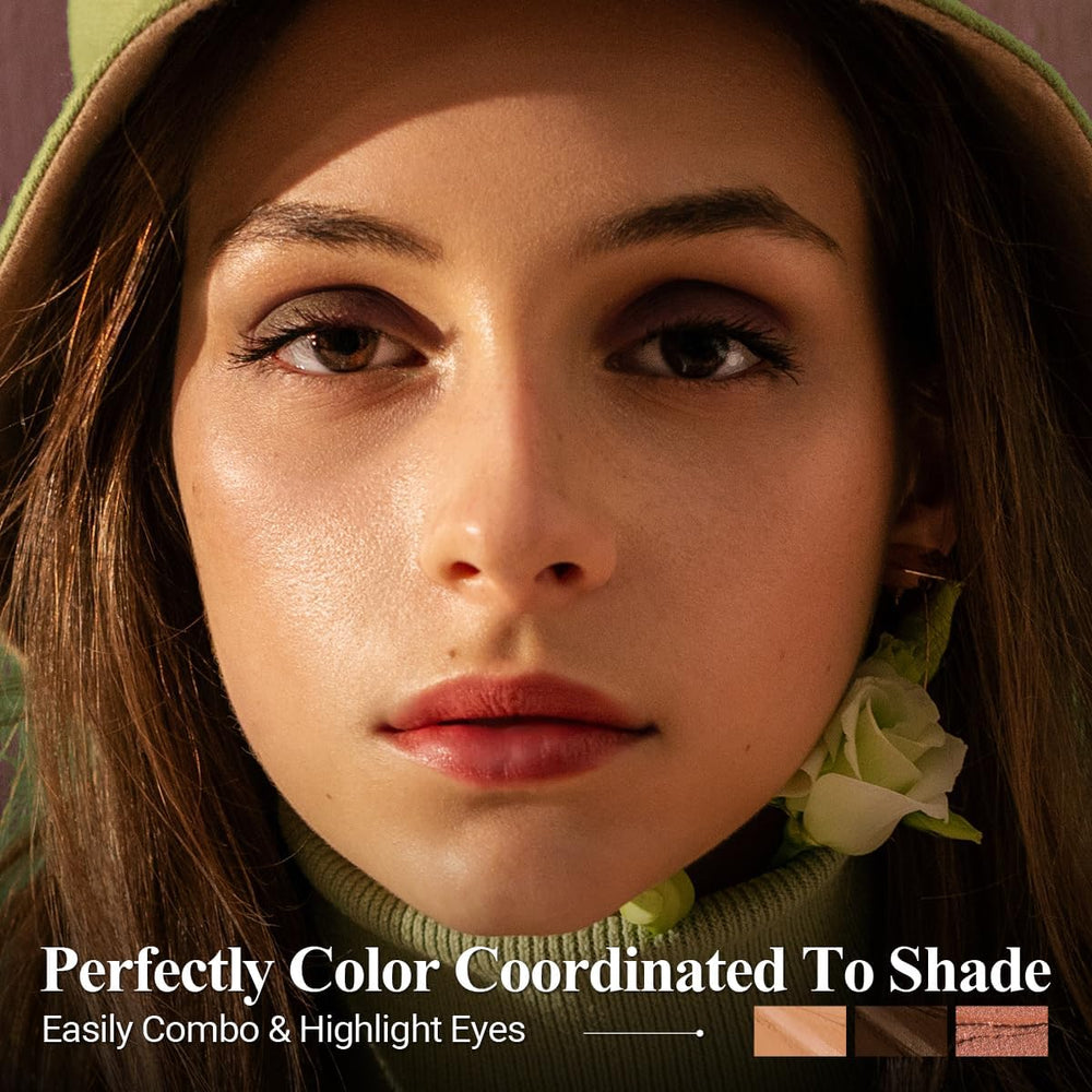 Luxaza Pro Coral Island built-in blending brush aids seamless color mix