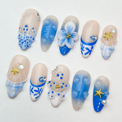MABKJLF 3D nail art featuring starfish and flowers for coastal-inspired design