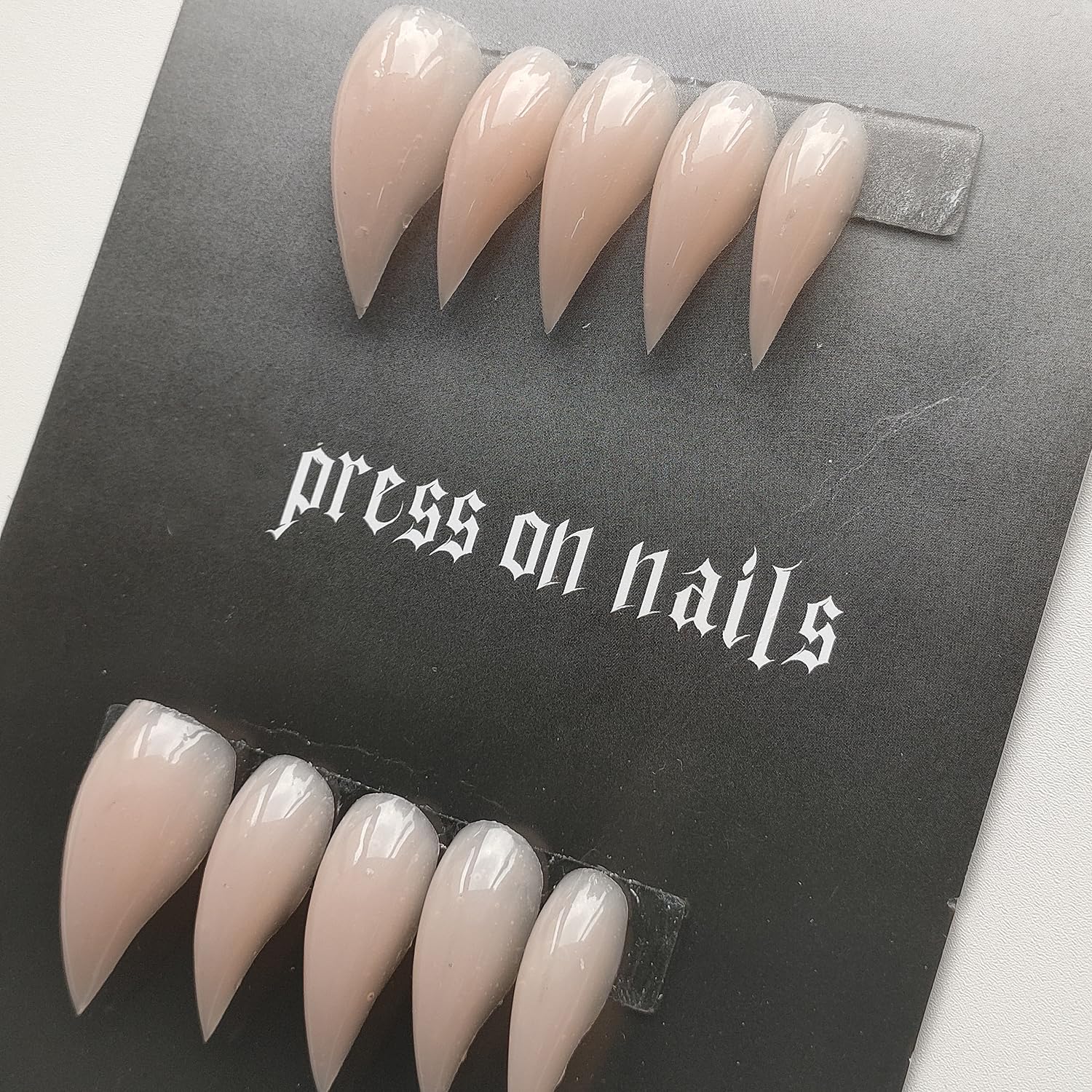 MABKJLF ABS nail set offers durable, reusable false nails with comfortable fit.
