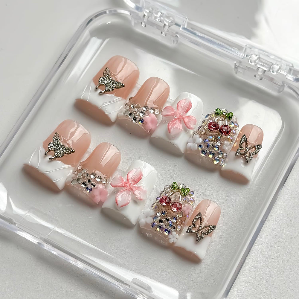 MABKJLF Application glue and wooden stick enable precise nail placement.
