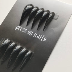 MABKJLF dragon-claw motif nails with glossy black finish