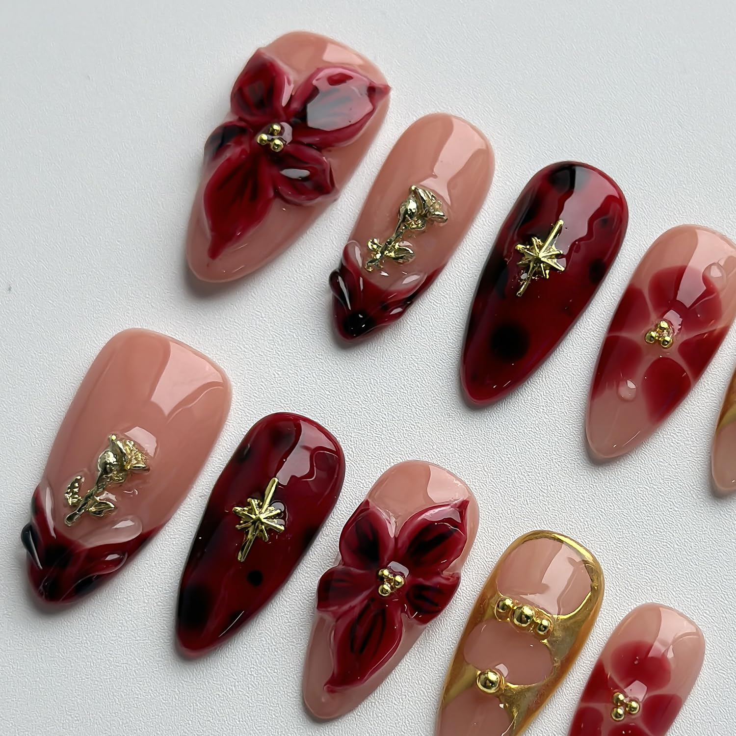 MABKJLF nails with glossy finish showcasing a polished shine