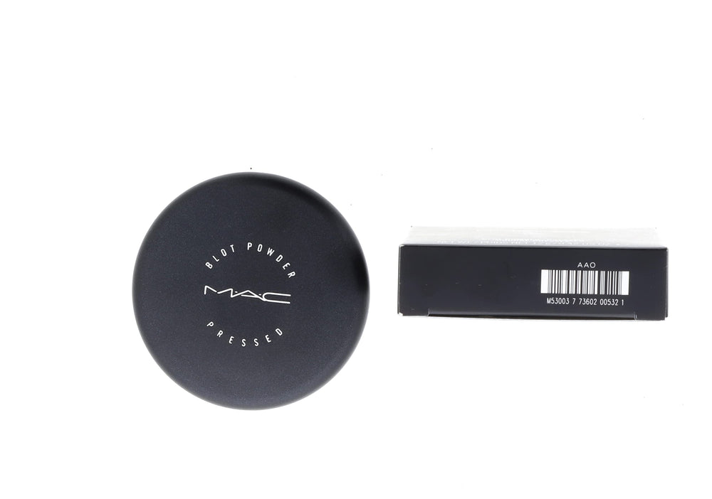 Open compact showing translucent powder that sets makeup without color change.