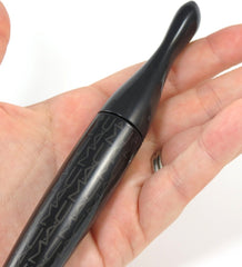 Packaging of MAC Extreme Dimension 3D mascara highlighting authenticity.