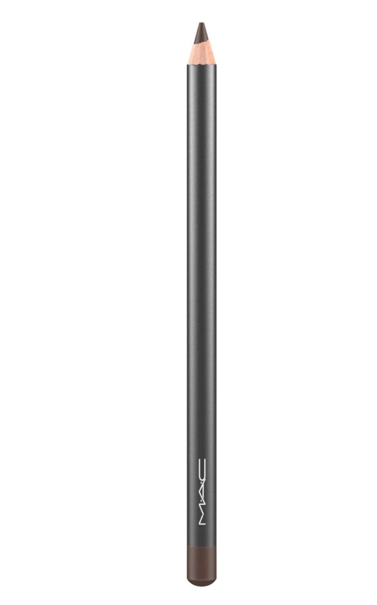 MAC Eye Pencil Coffee close-up highlights creamy texture for precise smooth lines.