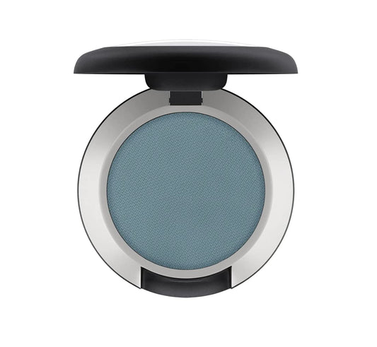 MAC Good Jeans powder kiss soft matte eyeshadow for a diffused, blendable blue eye look