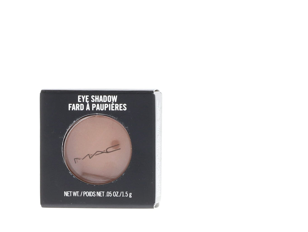 MAC Matte Eye Shadow Wedge applied to crease offers subtle definition and depth.