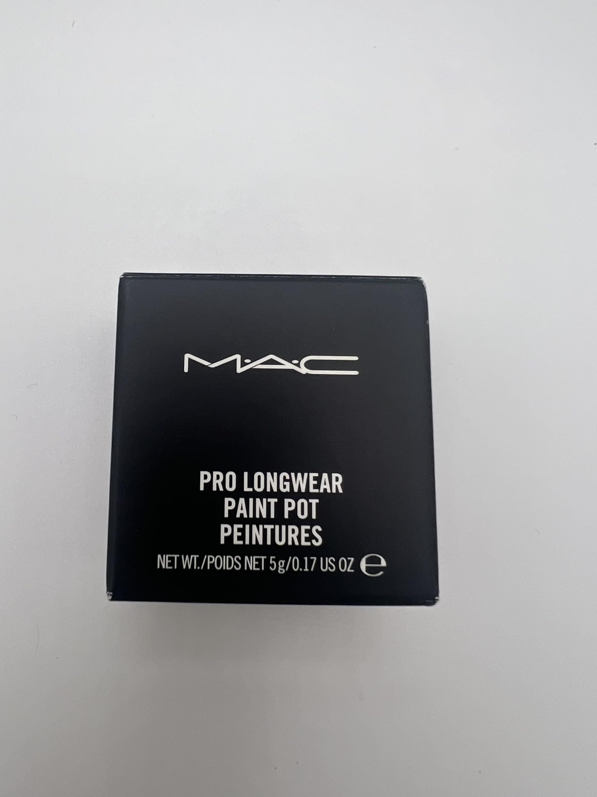 MAC Paint Pot Born To Beam swatch—evens lids with subtle color payoff
