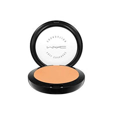 MAC Pro Full Coverage Foundation NC45 pump-action for controlled coverage