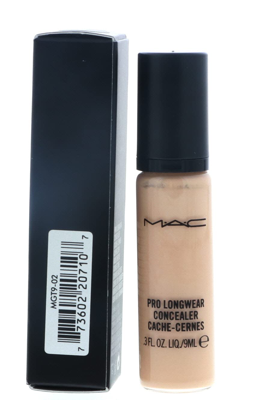 MAC Pro Longwear Concealer NC20 wand application for precise concealment.