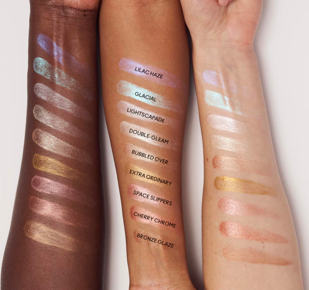 MAC Skinfinish Lightstruck glow demonstrating transfer resistance