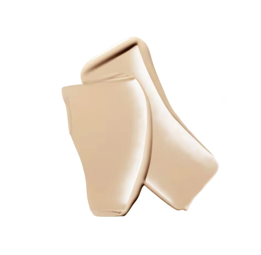 MAC Studio Fix Fluid pump dispensing lightweight formula that controls shine