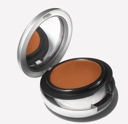 MAC Studio Fix Tech compact showing portable 0.35 oz packaging