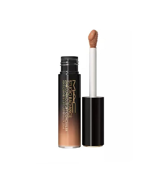 MAC Studio Radiance concealer packaging highlighting hydration and lift