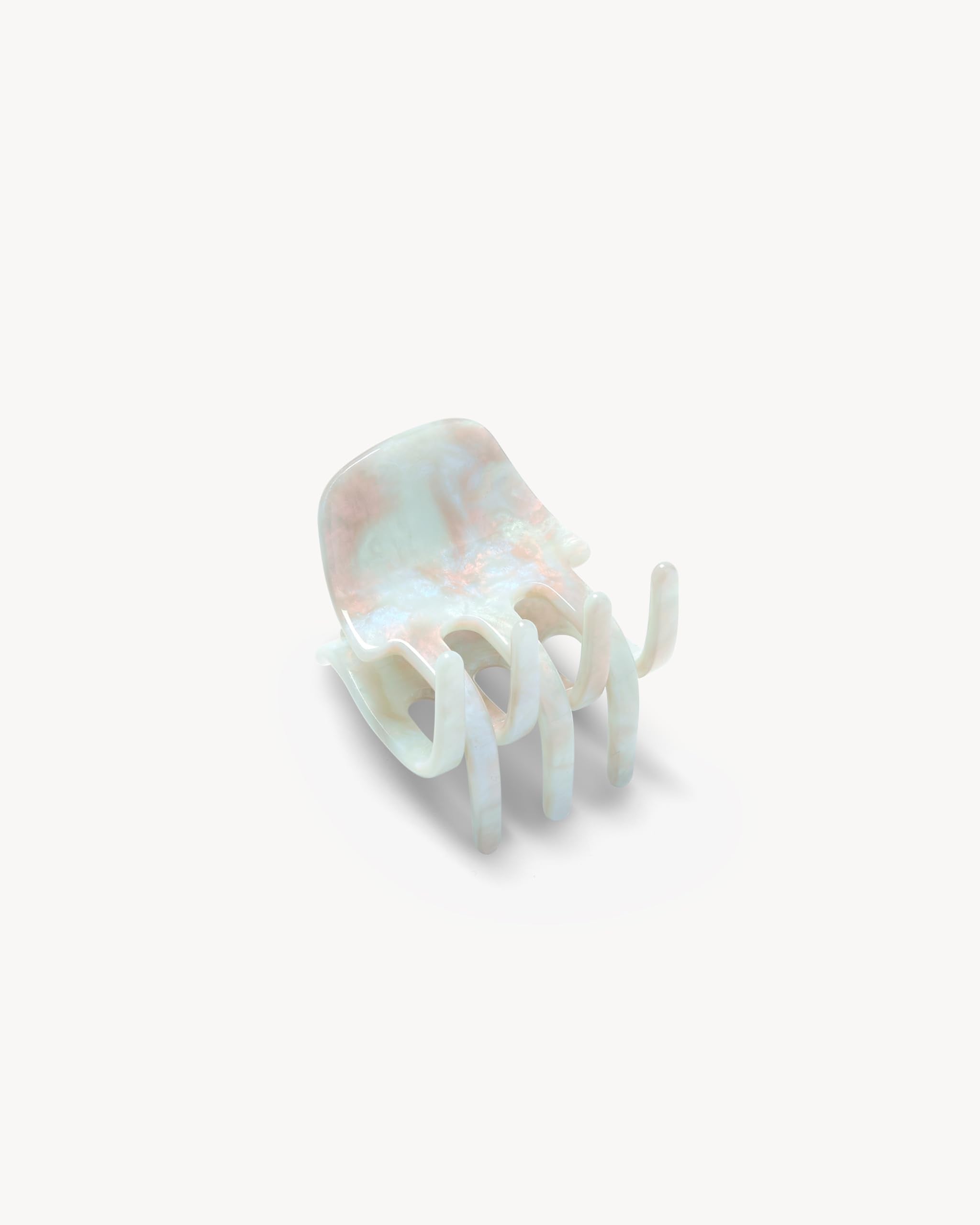 MACHETE Astral Mint mini claw clip for secure, gentle hold during daily styling.