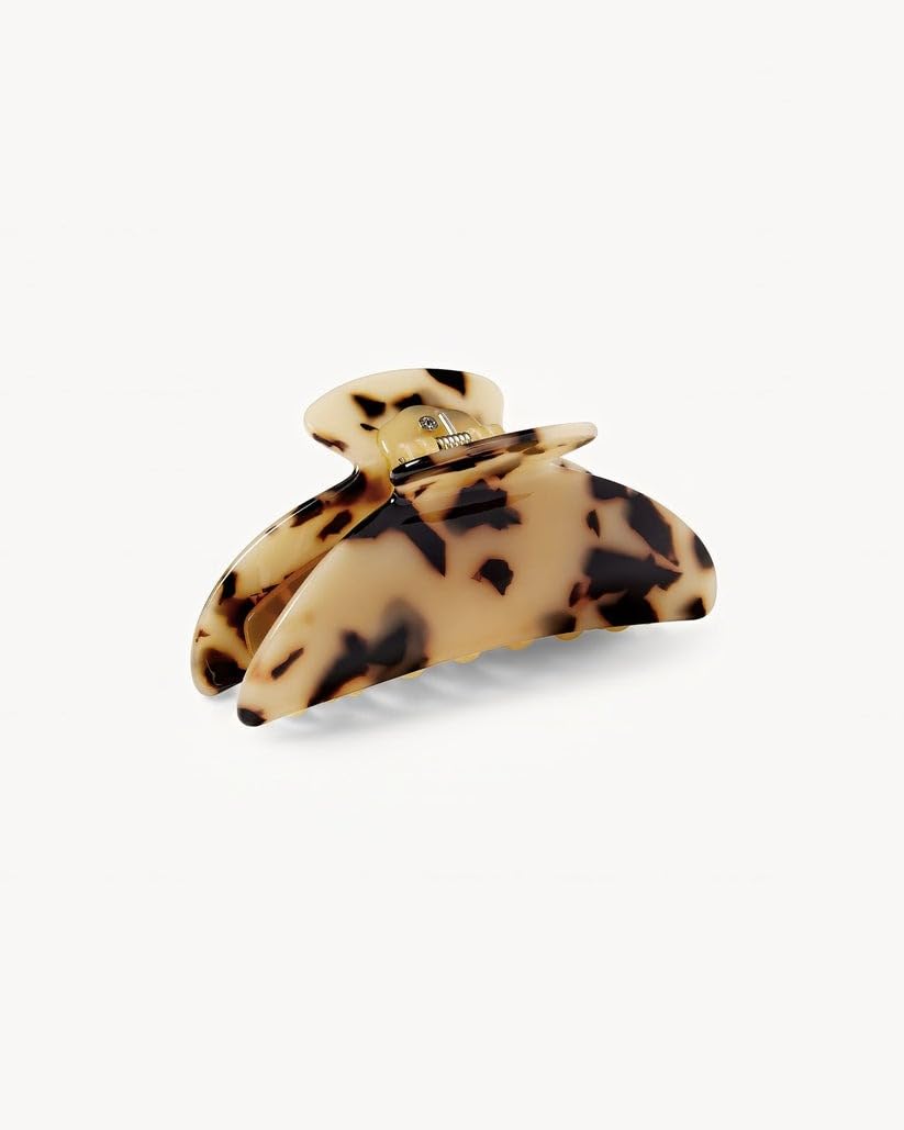 MACHETE Midi Heirloom Claw worn in half-up style for secure all-day hold