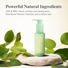 Madeca DERMA Botanic Cleansing Gel foam texture shown for rich, soothing lather.