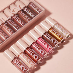 MAEPEOR fruity-scent lipgloss adds a pleasant aroma