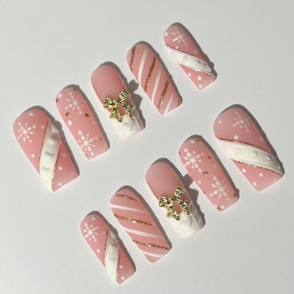 MAGLFELL compact nails kit includes 10-piece set and tools.