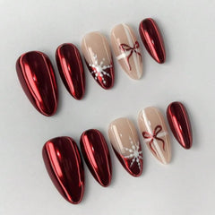 MAGLFELL handmade medium-length almond nails for a comfortable, stylish fit.