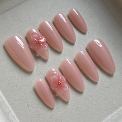 Maglfell luxury hand-painted nails showcase unique art for personal style.