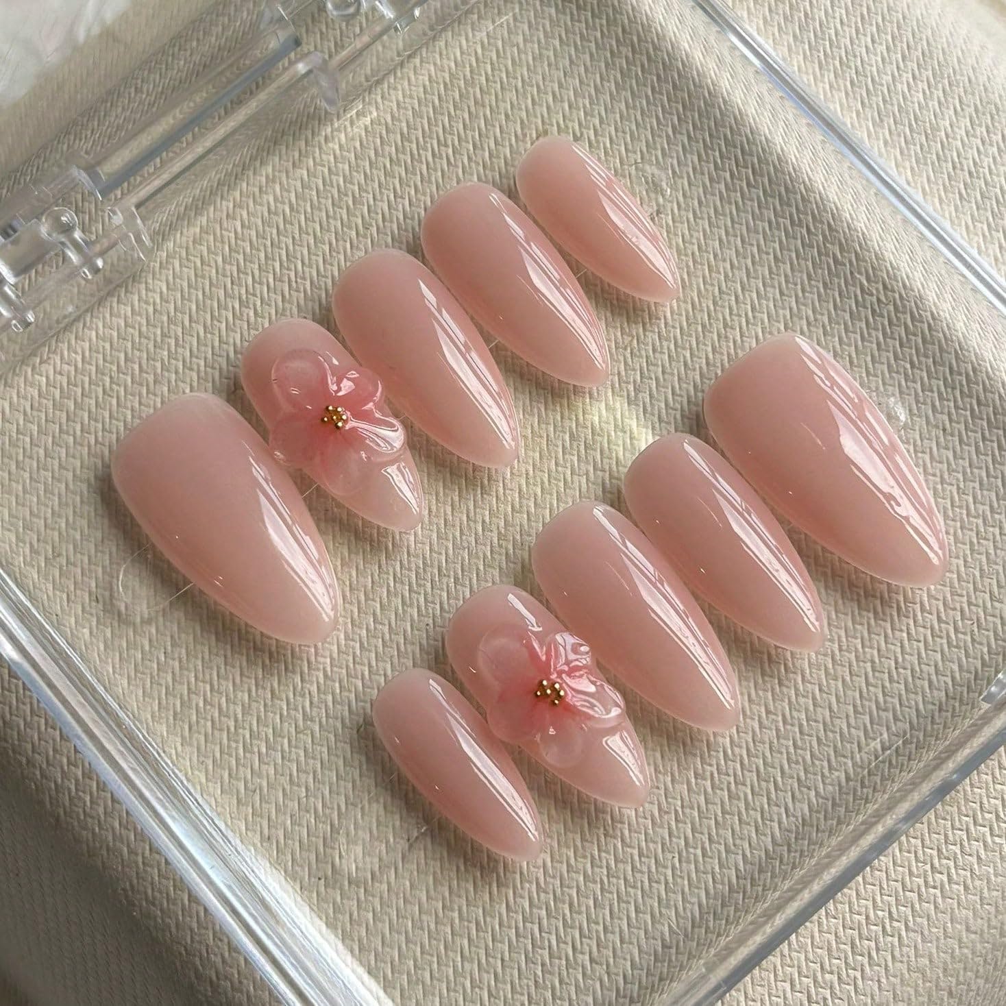 Maglfell nails packaged with tabs and files for at-home manicure.