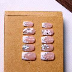 MAGLFELL press-on nails with artistic multi-layer gel for durable home use