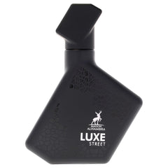 Maison Alhambra Luxe Street bottle-cap detail emphasizes clean, refined packaging.