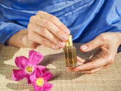 Maison d’Orient A Whiff of Five pocket-size fragrance on the go.