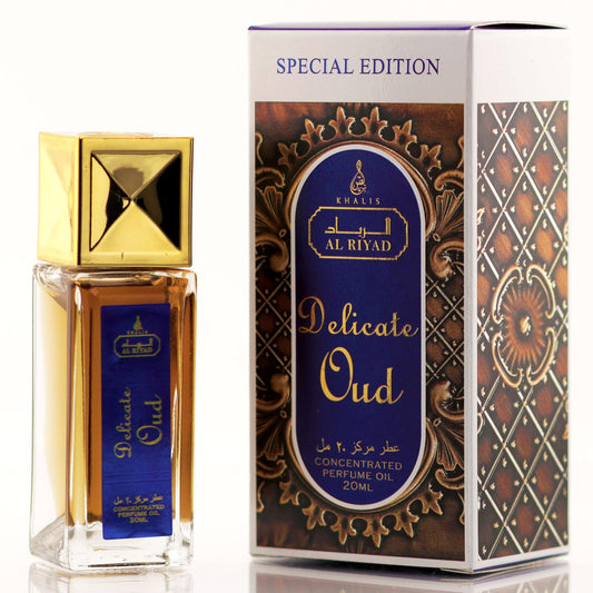 Maison d'Orient Delicate Oud bottle close-up highlighting luxury packaging and travel-ready design.