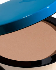 Make Beauty Skin Mimetic Microsuede Bronzer with ceramides nourishes while bronzing.