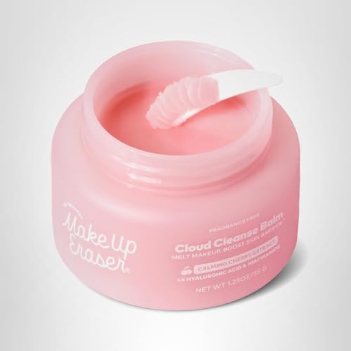 MakeUp Eraser vegan and cruelty-free branding on packaging.