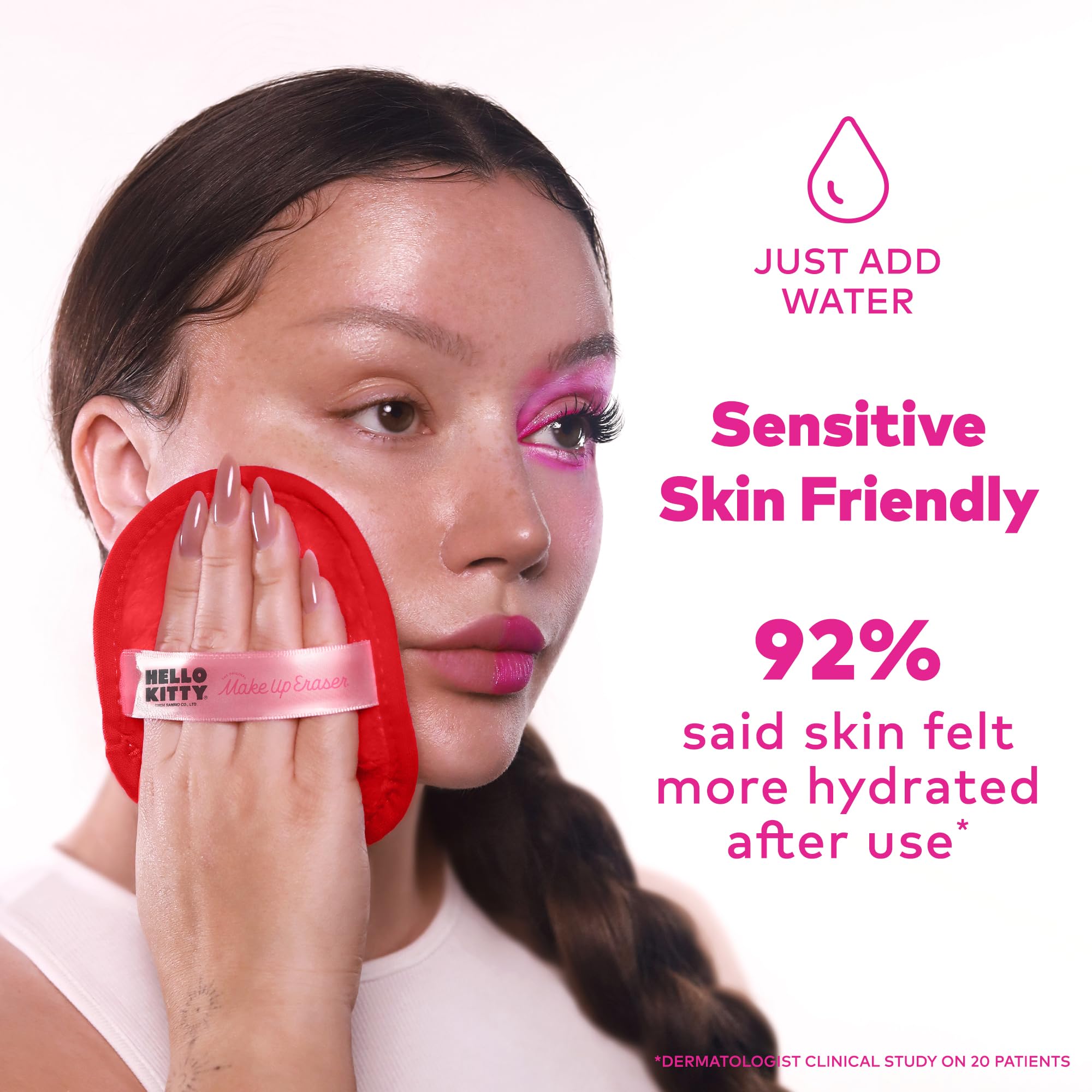 Gentle microfiber safe for sensitive skin cleansing.